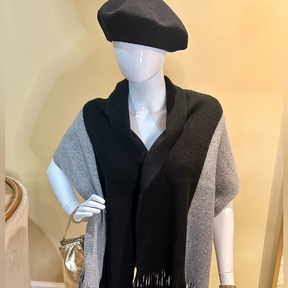 Hpnwot Black & Gray Color Block Scarf/Shawl/Wrap … - image 2